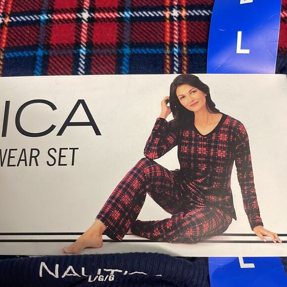 NWT Nautica Red Plaid PJ Set Size Large - Picture 2 of 4